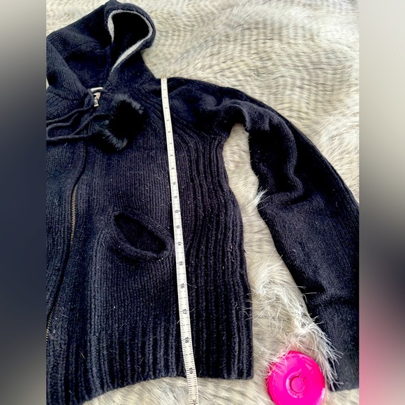 EUC 🌟Express Wool Blend Zip-up Hoodie w/ Real Rabbit Fur Hood Pompoms Sz. M - Picture 5 of 5